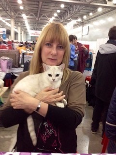 Photo-of-me-with-Gems-Annouscka-at-a-Cat-show-in-Moscow-in-happier-times